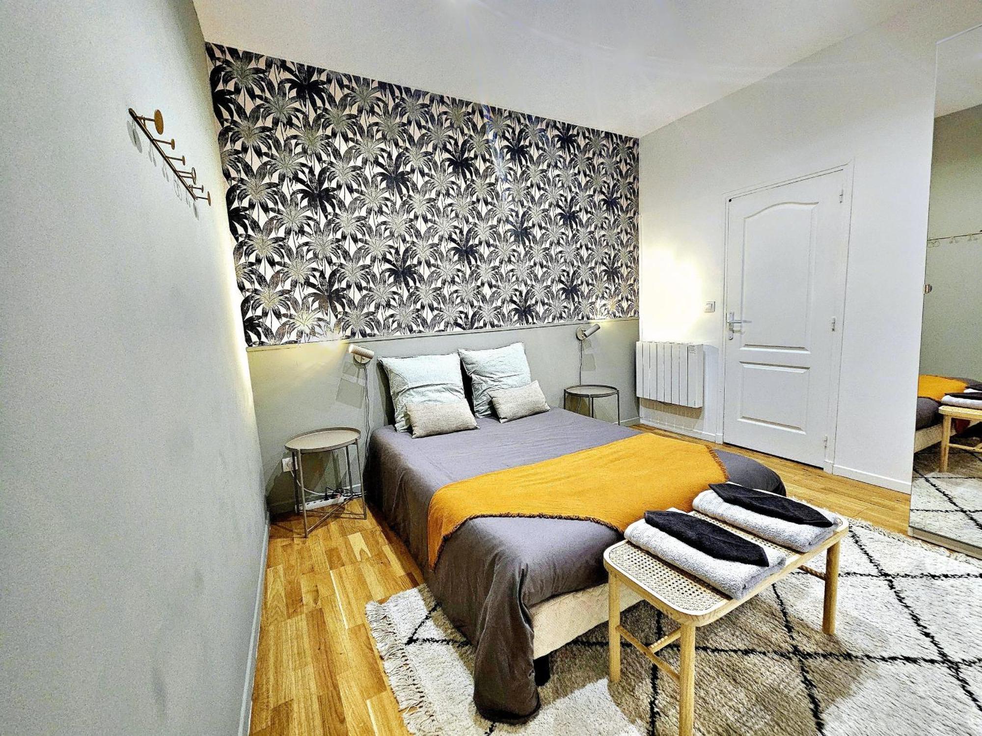 Refuge Urbain - Ideal Pro, Familles & Amis - Le Calme En Hypercentre - Wifi Haut Debit - Netflix - Machine A Laver - Gare, Cathedrale, Commerces, Restaurants & Transports En Commun A Moins De 10 Minutes A Pied Reims Exterior foto